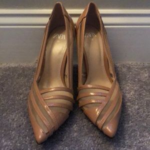 Nude Pump/Heel with Mesh Detail